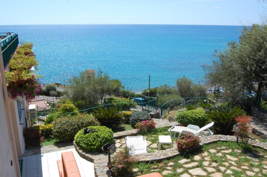 Residence La Cycas 빌람마레 외부 사진